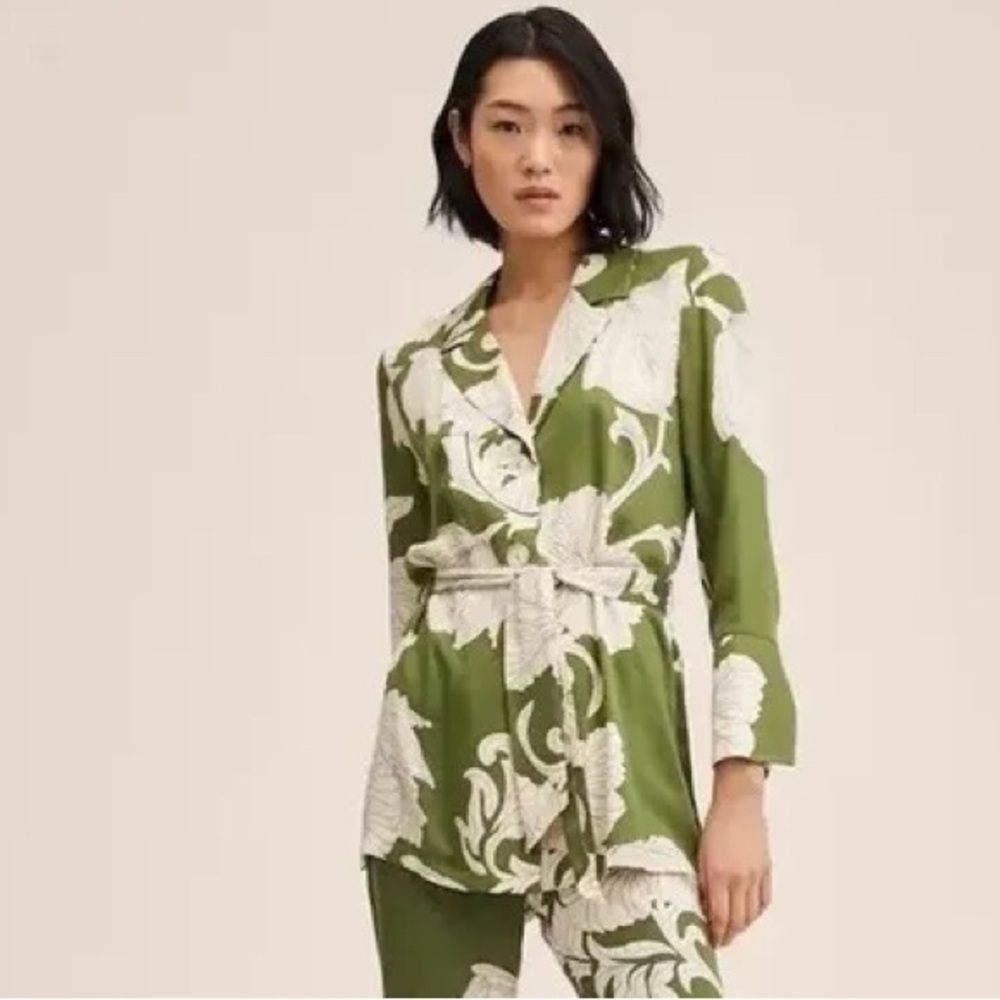 Green floral blazer